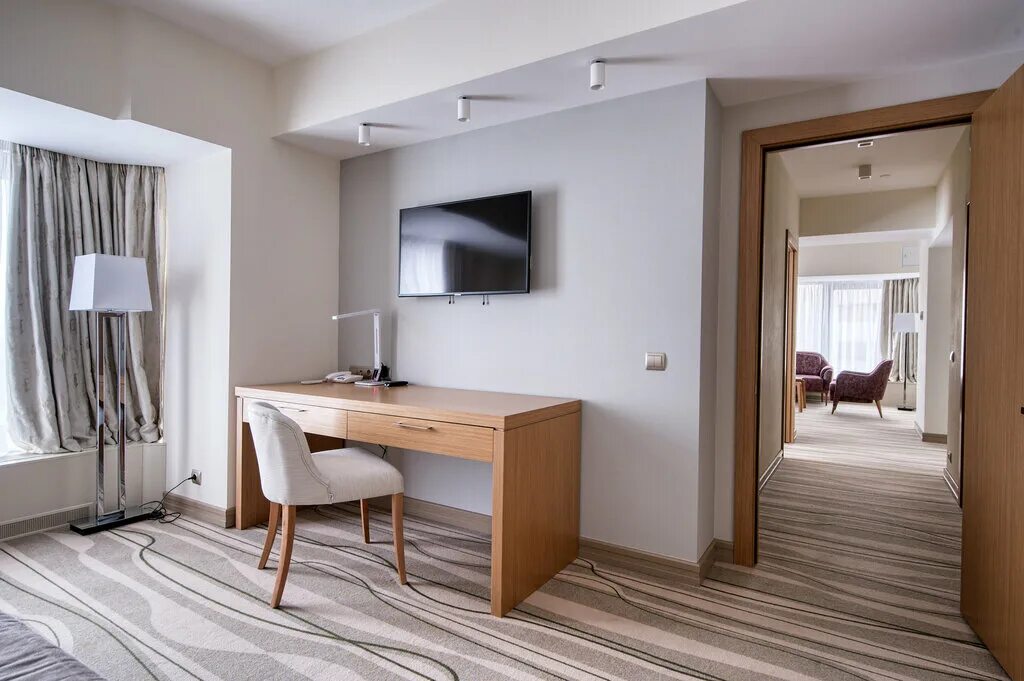 Апарт отель в россии 4 звезды архитектура. «сиа рэнт крымский» апарт-отель. Букинг отель воронцовский москва. Апарт отель авеню санкт-петербург. Библио глобус горки город апартаменты 540.