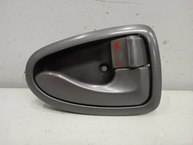 а21r23. ручка внутренняя accent тагаз. ручка двери hyundai accent ex-trim 8261025000. ручка двери внутренняя акцент тагаз. внутренняя ручка двери хендай акцент.