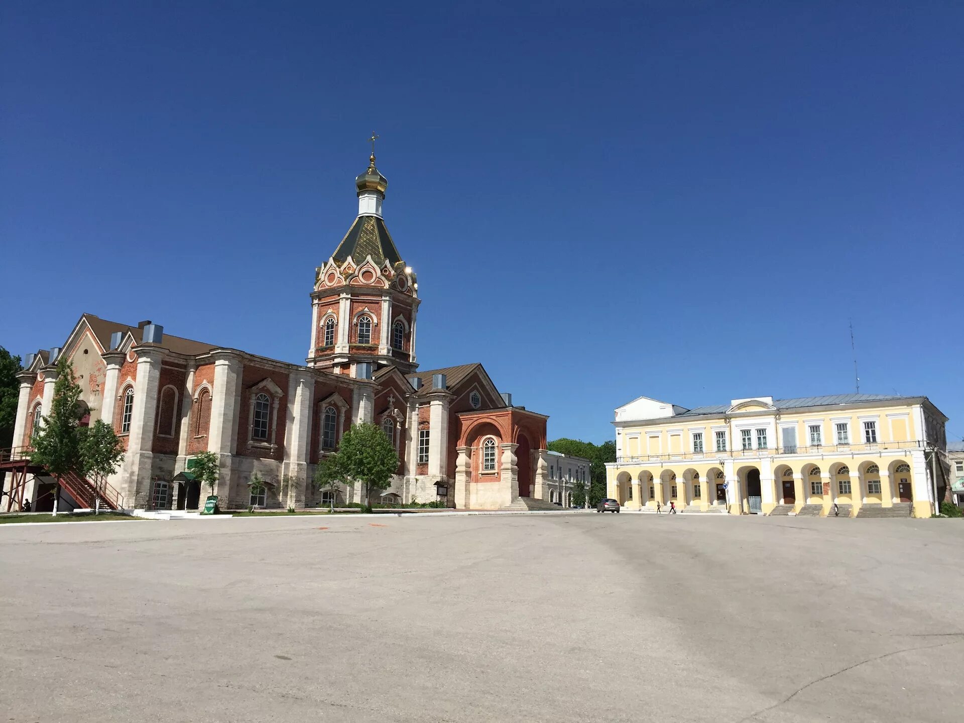 Касимовский дворик. Касимов гаджи. Город касимов с высоты птичьего полета. Каменные корпуса касимов. Касимов улица советская.