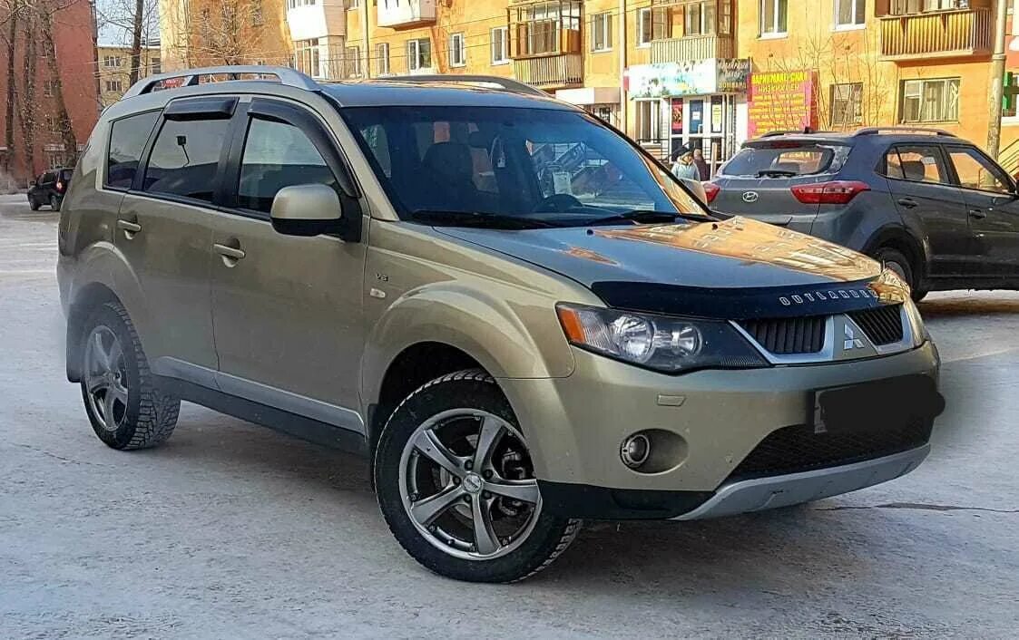 митсубиши аутлендер 2008 года выпуска. Mitsubishi outlander xl ultimate. Mitsubishi outlander 2007. аутлендер 2007 года 3 литра. митсубиси аутлендер xl 2007 года 3 литра.