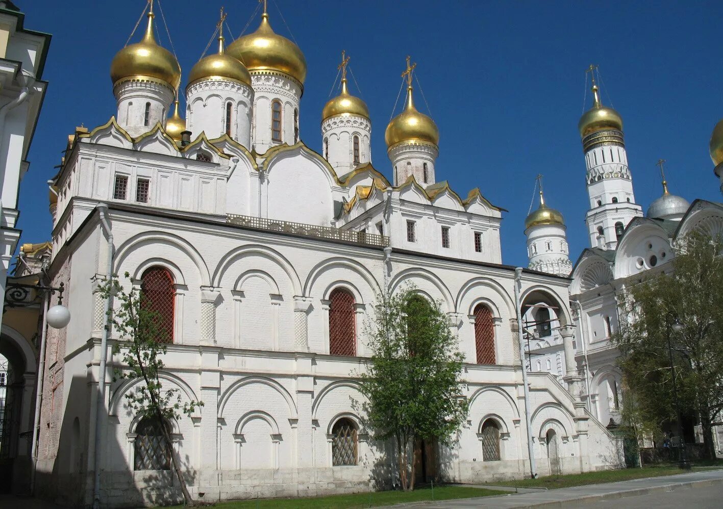 Благовещенский собор московского кремля. Москва. 1484-1489. ). Благовещенский собор, московский кремль богослужение.