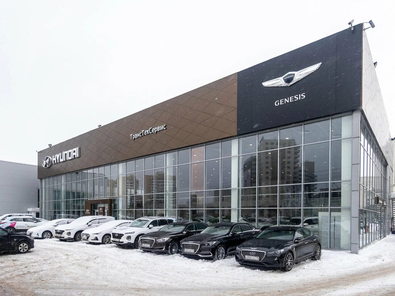 Ттс сервис. Транстехсервис казань авто. Автосалоны ленд ровер казань. Автосалон mitsubishi. Автосалон мазда.