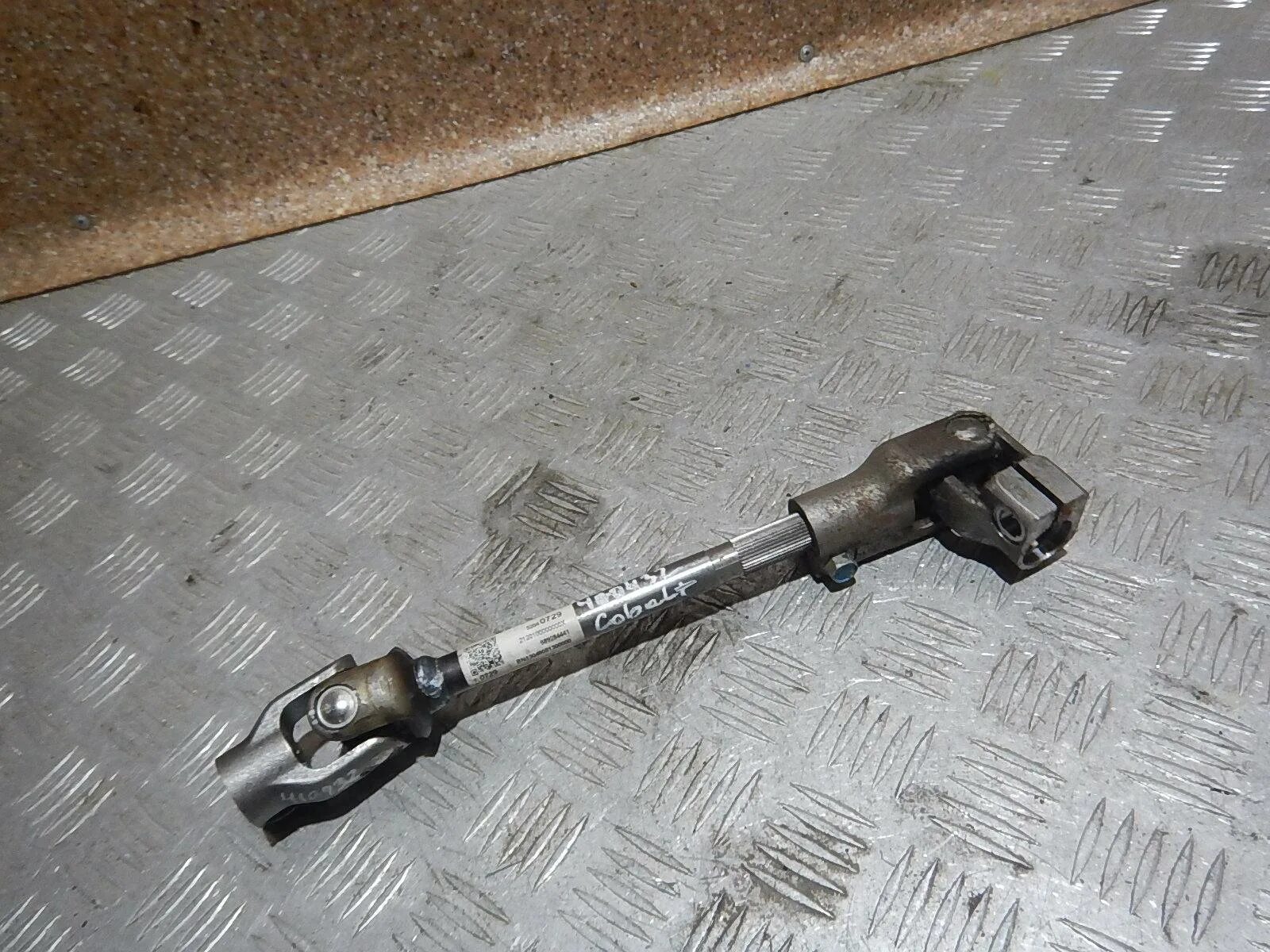 011 кардан передний (новый). 151. 27102-66j11. Рулевой кардан 2106. 41735-4201010-10 карданный вал.