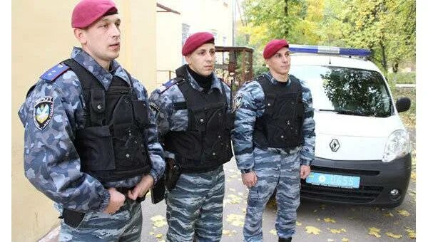 Почему ушел беркут. Беркут полиция украины. омон беркут.