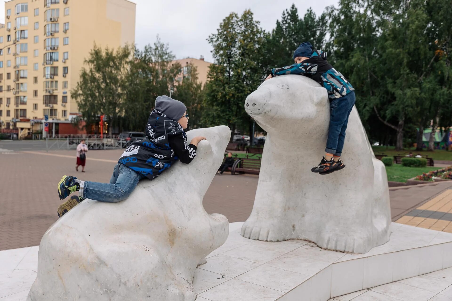 куда можно сходить на день рождения 12 лет. арт пространство кемерово. тц европа барнаул аквапарк. комната развлечений для детей во владивостоке. год детей в кузбассе названия мероприятий.