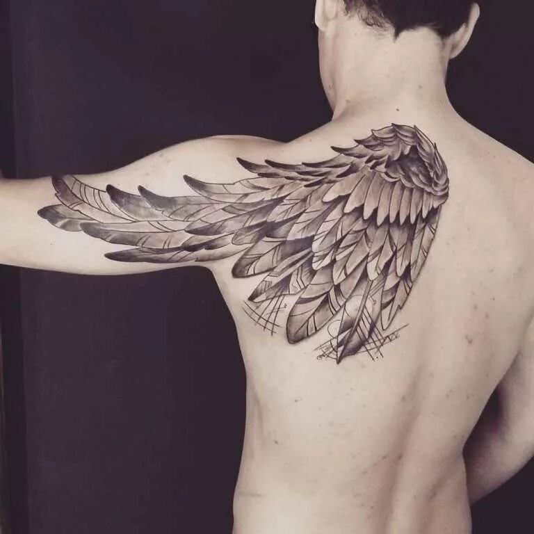 Тату крылья. Тату крылья. Тату крылья ангела. Тату крылья на спине у девушек маленькие. Тату крылья ангела на спине.