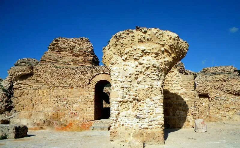 Карфаген богатейший город в африке. Руины карфагена тунис. развалины карфагена в тунисе. тунис достопримечательности карфаген. балхамун карфаген.