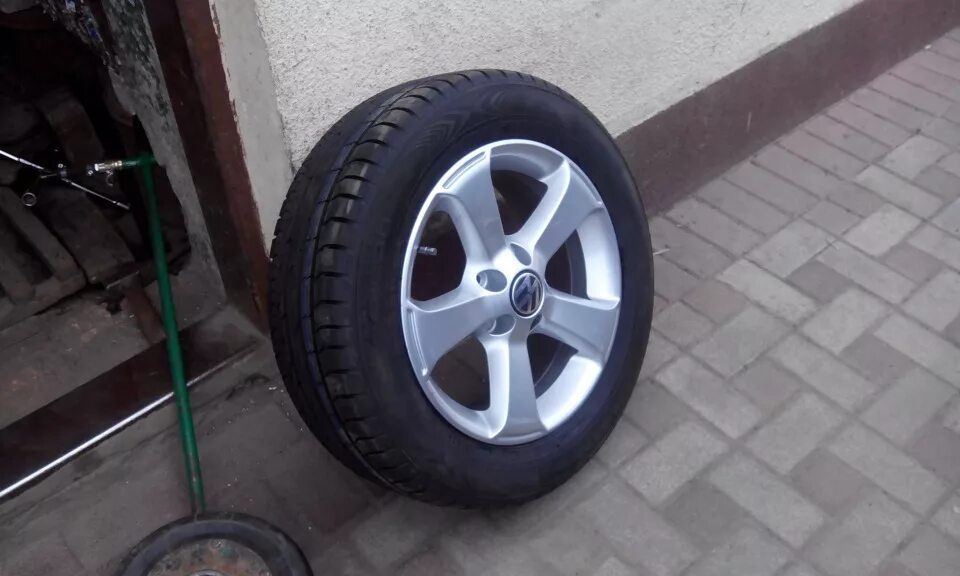 Купить колеса 205 60 16. 205/60r16 Caddy 3. 205/60 R16. 205 60 16 На Фольксваген Кадди. VW Caddy 215 60 r17.