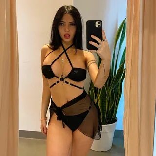 Valentina Goldzen, sensual modelo argentina.