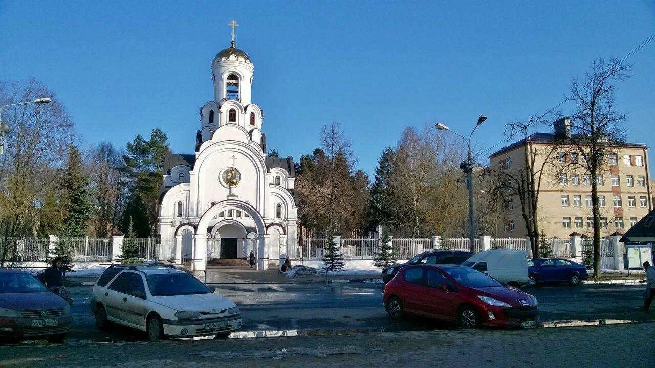 Фрязино московская 1а. Храм Рождества Христова во Фрязино. Церковь Рождества Христова Барвиха, Московская область,. Храм Рождества Христового Ивано Франковск. Город Фрязино Московской области.