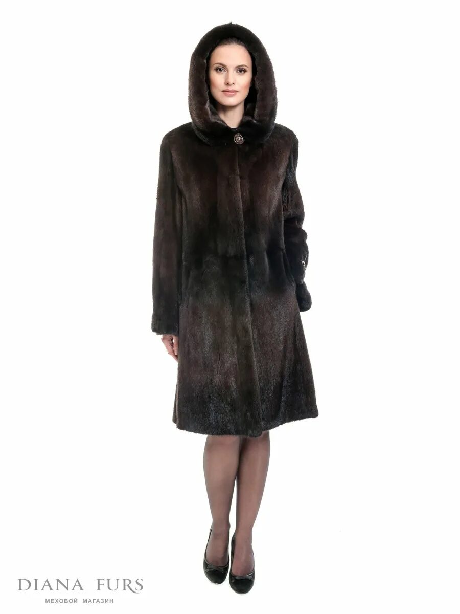 Шуба из норки, цвет чёрный - 820105 арт. - купить по цене 320 000 руб. в интерне