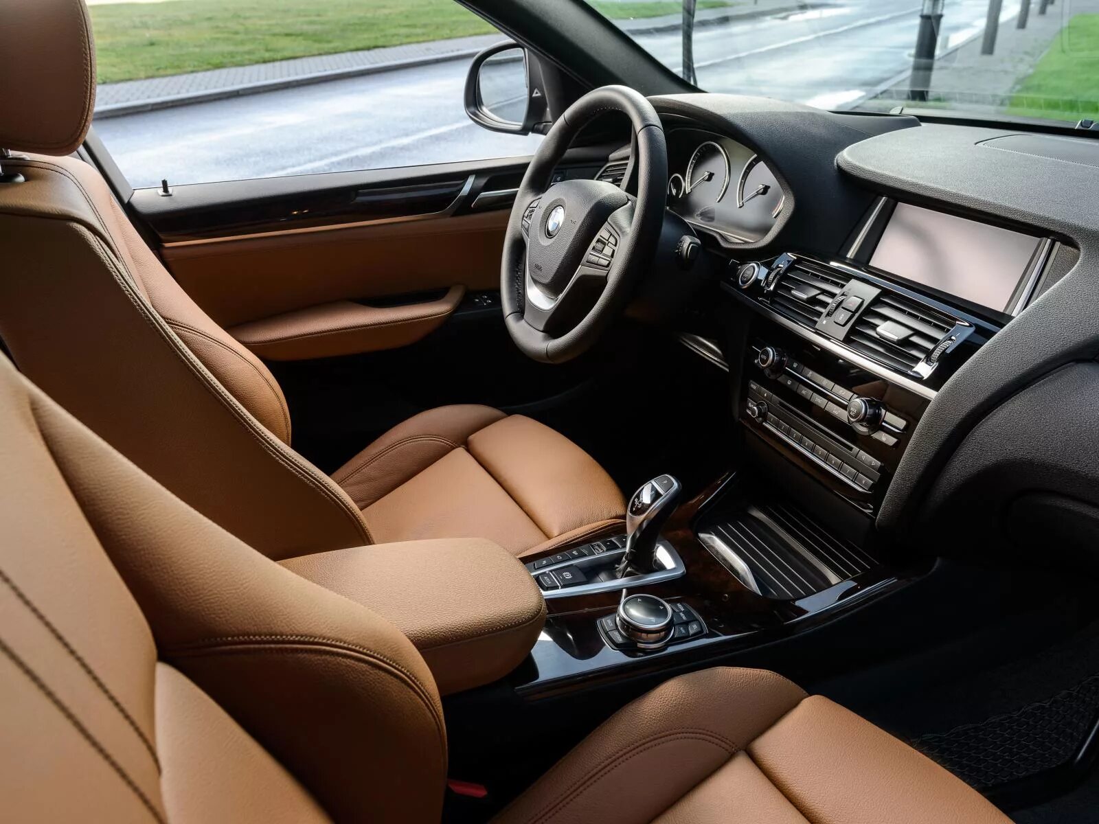 Бмв салон внутри фото. Bmw x4 салон. бмв х4 салон. бмв x4 салон. бмв икс 4 салон.