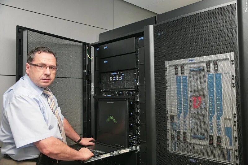 Текно спак. "Суперкомпьютер НПО Сатурн". МВС 100 суперкомпьютер. Суперкомпьютер МГУ Ломоносов-2. Червоненкис суперкомпьютер.