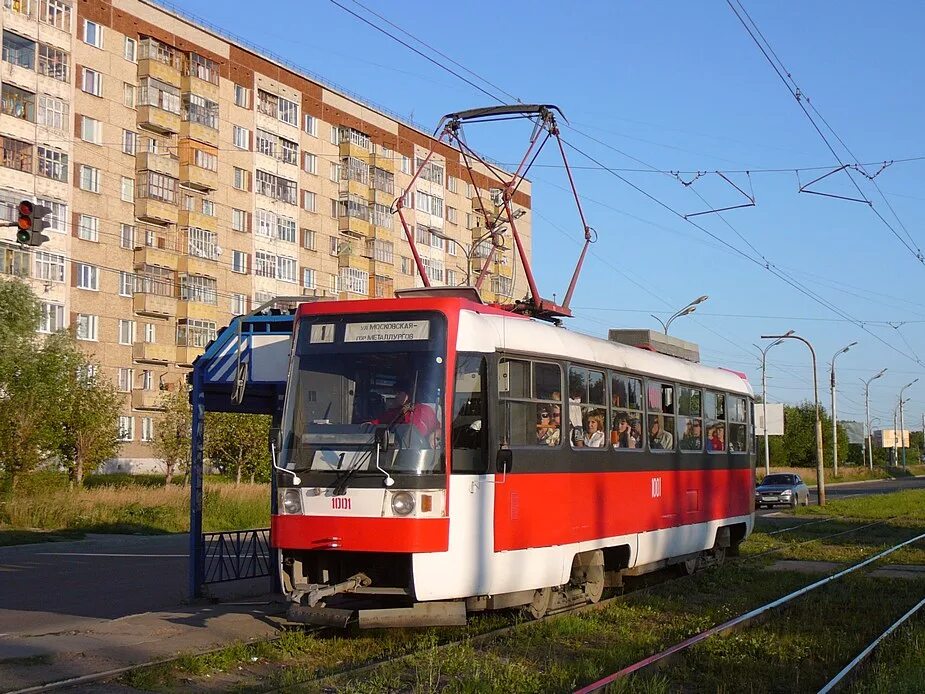 Номера трамвай ижевск. Tatra t3rf. Трамвай Ижевск ИЖГЭТ. Трамвай Татра Ижевск. Трамвай Ижевск Татра т3.