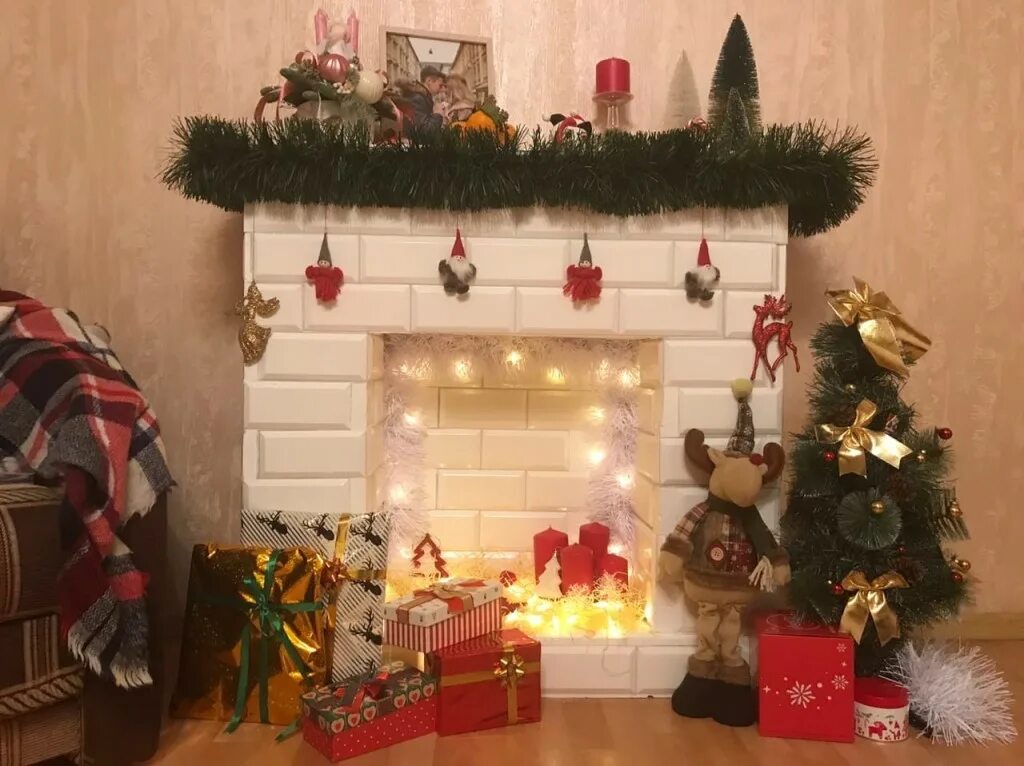 камин декоративный новогодний. новогодний камин своими руками из пеноплекса. камин из картона. камин из пенопласта на новый год. камин из коробок белый.