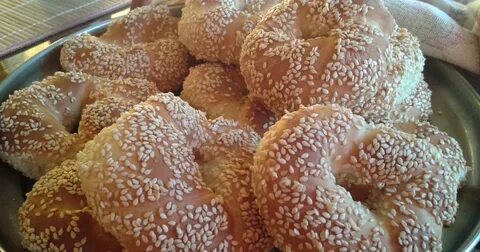 Турецкие симиты с кунжутом