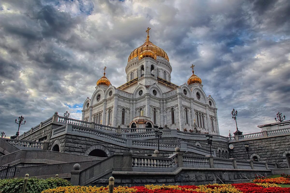 Храм. Москва. Храм Христа Спасителя. Храм Христа Спасителя в Новгороде. Храм Христа Спасителя Автор. Храм Христа Спасителя в Москве фото.