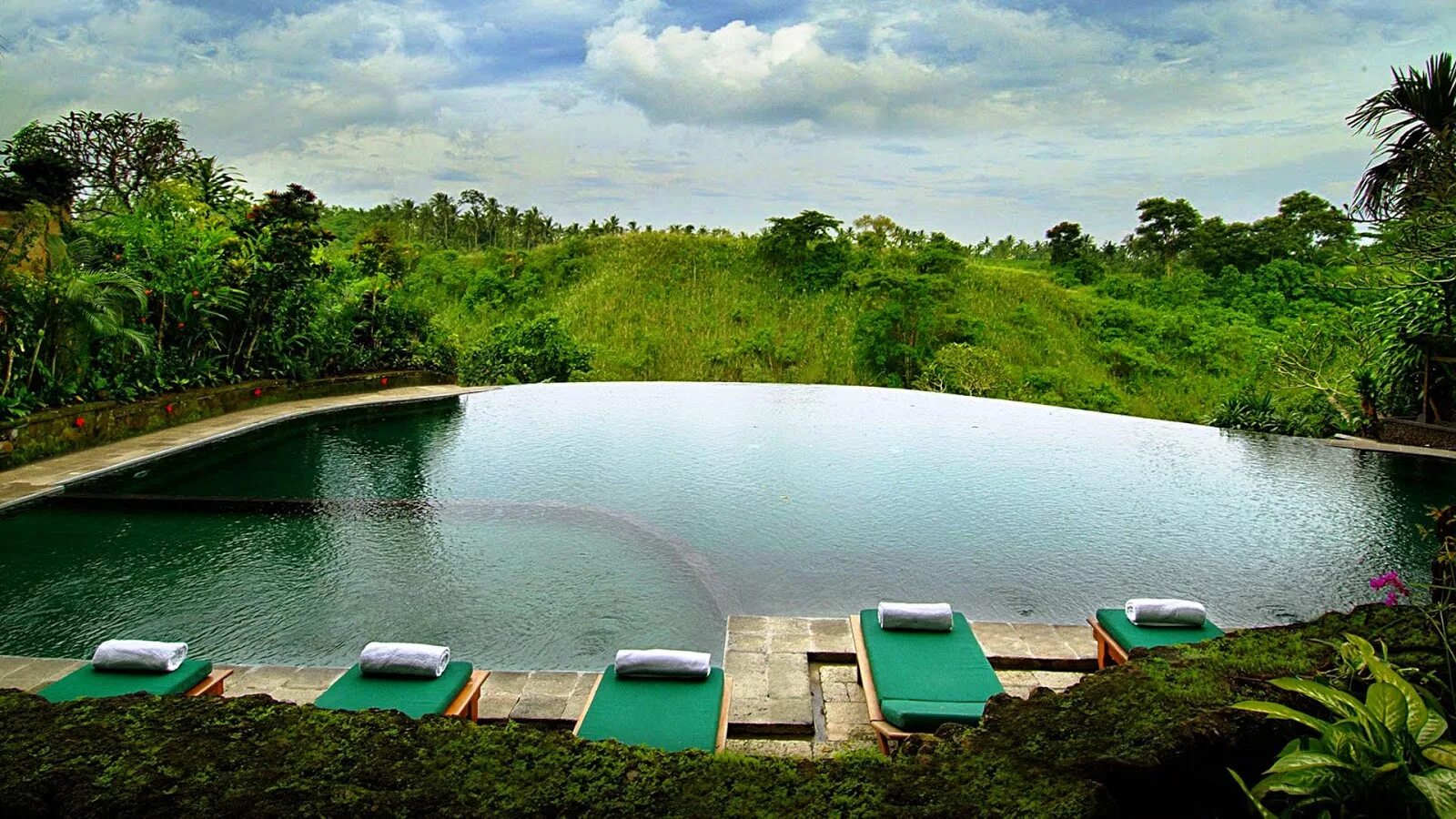 Висячие сады Убуда отель Бали. Отель Ubud Hanging Gardens Бали Индонезия. Hanging Gardens Ubud бассейн. Бали Убуд бассейн. Бассейн бали