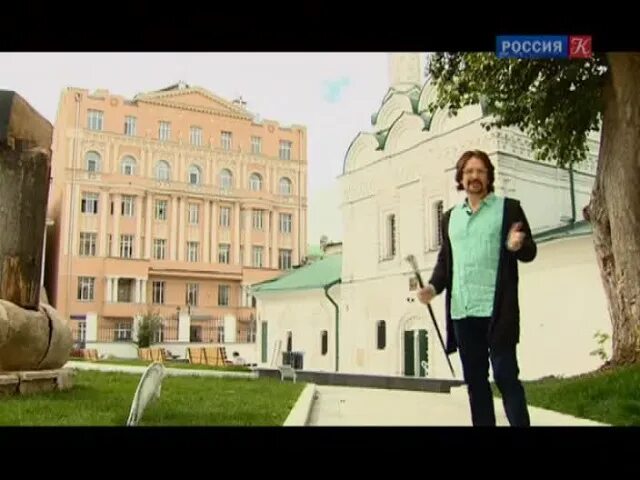 Пешком москва прогулочная. Передача пешком по москве. передача пешком по москве на канале культура. передача пешком москва студийная. передача прогулки по москве с тихомировым.