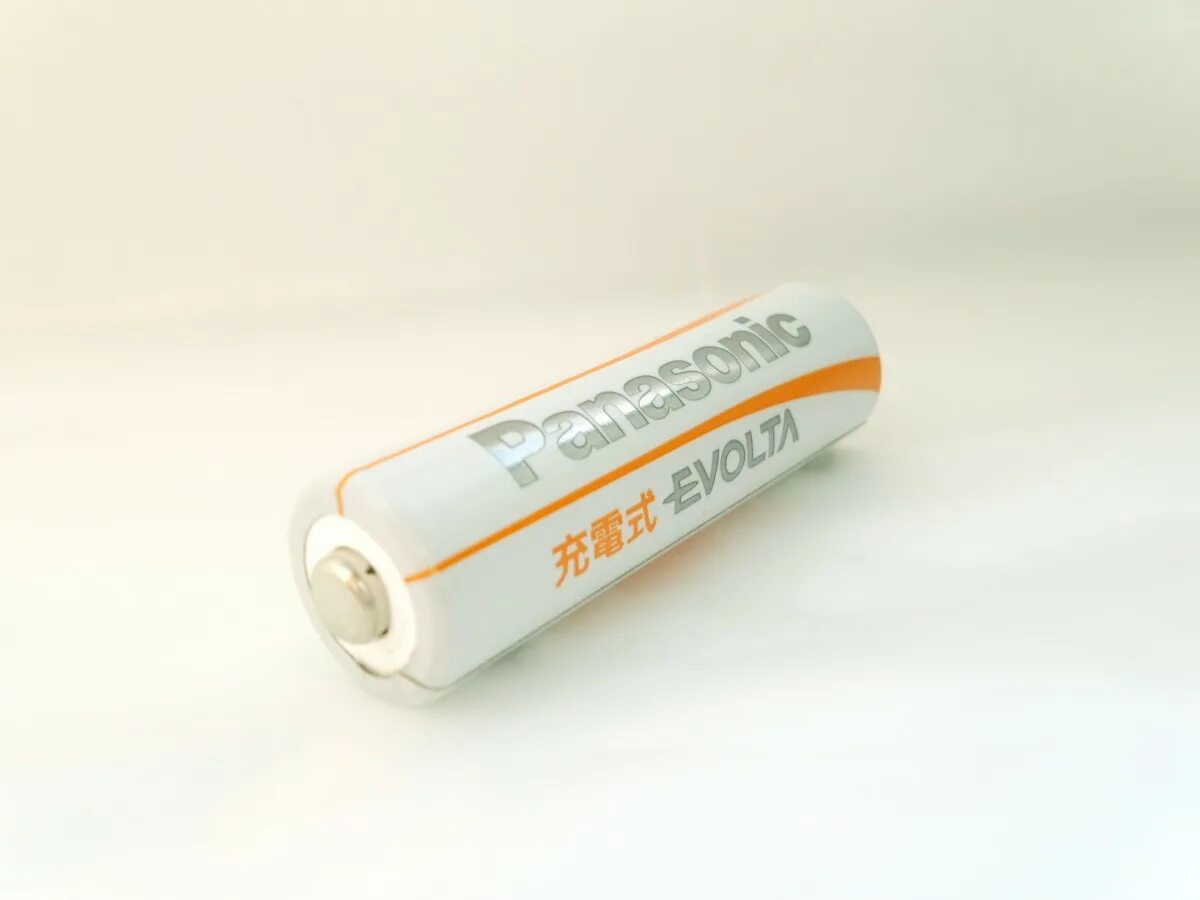Аккумулятор rechargeable battery. Rechargeable panasonic. panasonic 1254 battery. аккумулятор panasonic wessl41l2508. японские батарейки.