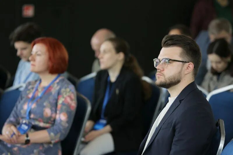 молодой специалист. еврейский университет в москве образование. клуб молодых ученых. терентьева арина дмитриевна мгту. современная физика.