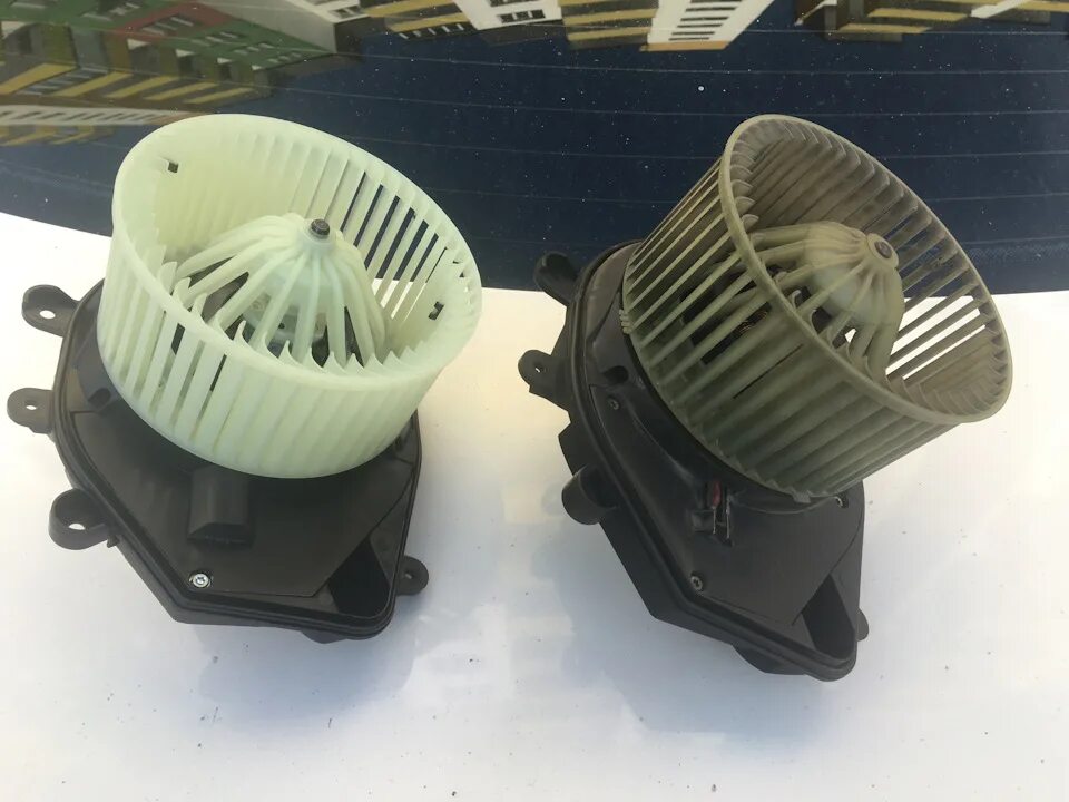 1k1819015c. Мотор печки фольксваген т5. Вентилятор печки фольксваген. Sat st-1k1819015. Вентилятор отопителя volkswagen passat b5.