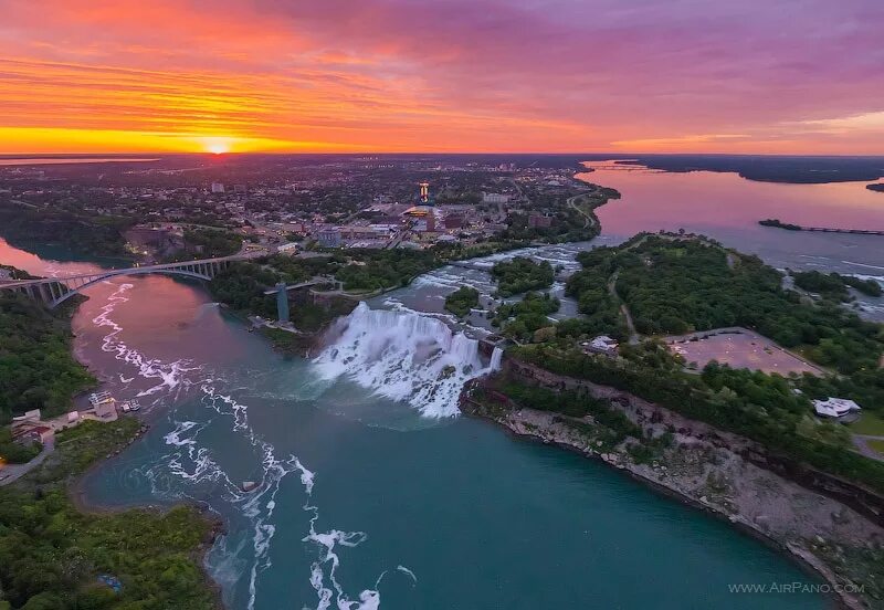 Озеро Эри Северная Америка. Ниагарский водопад озера. Ниагарский водопад панорама. Озера Эри и Онтарио. Река ниагара соединяющая озера эри и