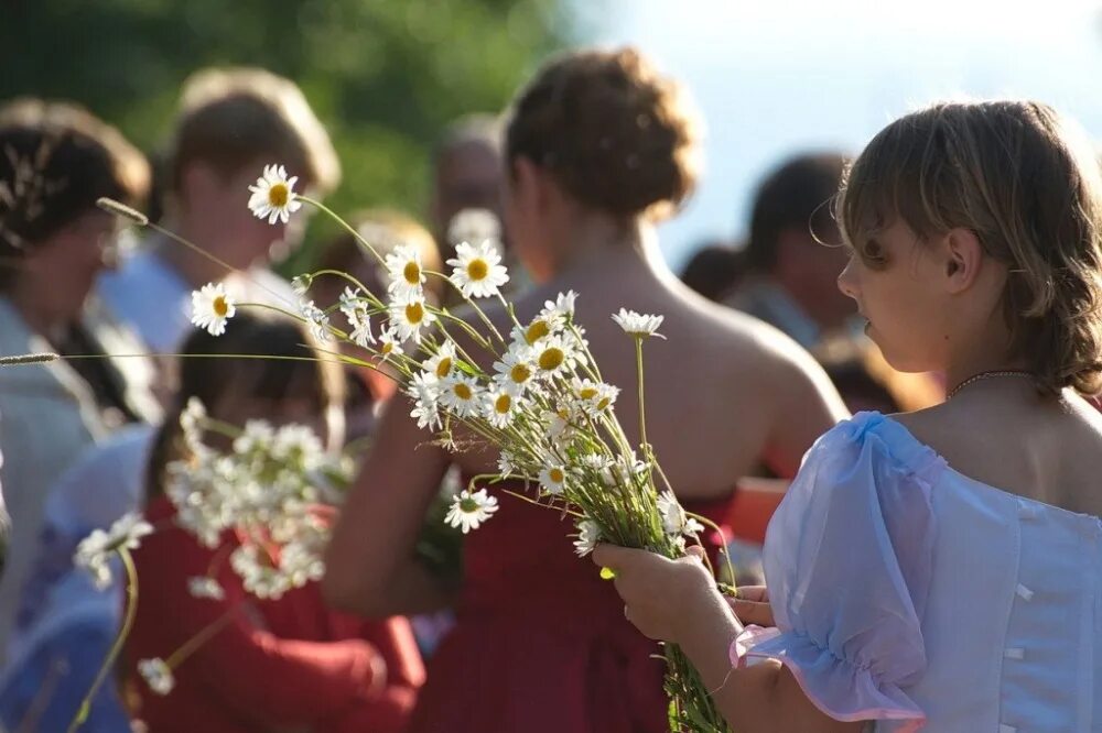 день россии празднование семьей. с днём семьи любви и верности. праздник лета верность. праздник лета верность. с днём семьи любви и верности.