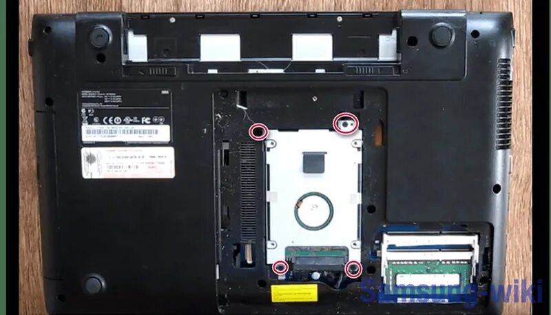 Как разобрать ноутбук самсунг np300v5a Samsung np300e5a / scala3-15 / petronas-15 rev 1.5 ba41-01839a ptc / liga mas nã