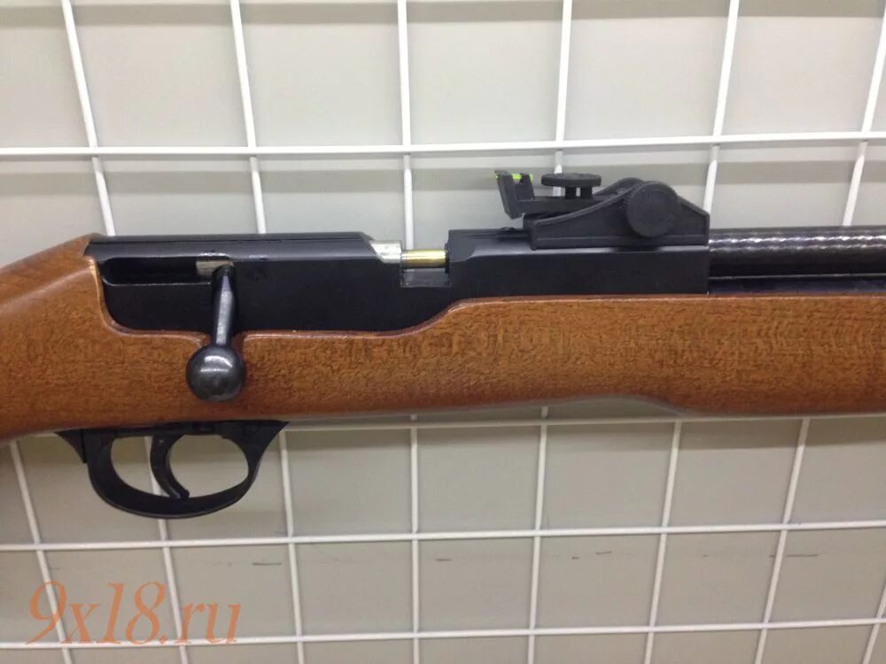 Hatsan speedfire 1250. Хатсан проксима пневматическая винтовка. Hatsan пружинно поршневая винтовка с боковым взводом. Многозарядная ппп винтовка. Многозарядная пневматическая поршневая винтовка.