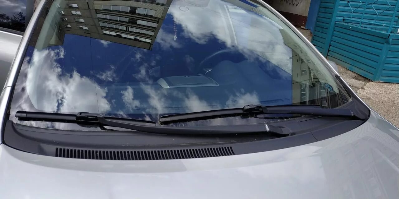 Rx270 2012 дворники. Щетки стеклоочистителя тойота аурис. Щетки тойота аурис. Щетка дворника toyota auris/verso/rav4, задняя. Дворники на тойоту аурис 2008.