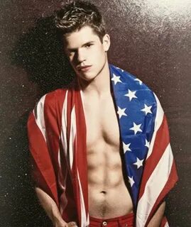American boy видео