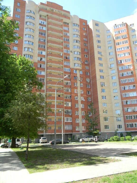 Ул академика грушина химки. Химки академика грушина 10. Ул академика грушина 8 химки. Ул академика грушина химки. Химки академика грушина 10.