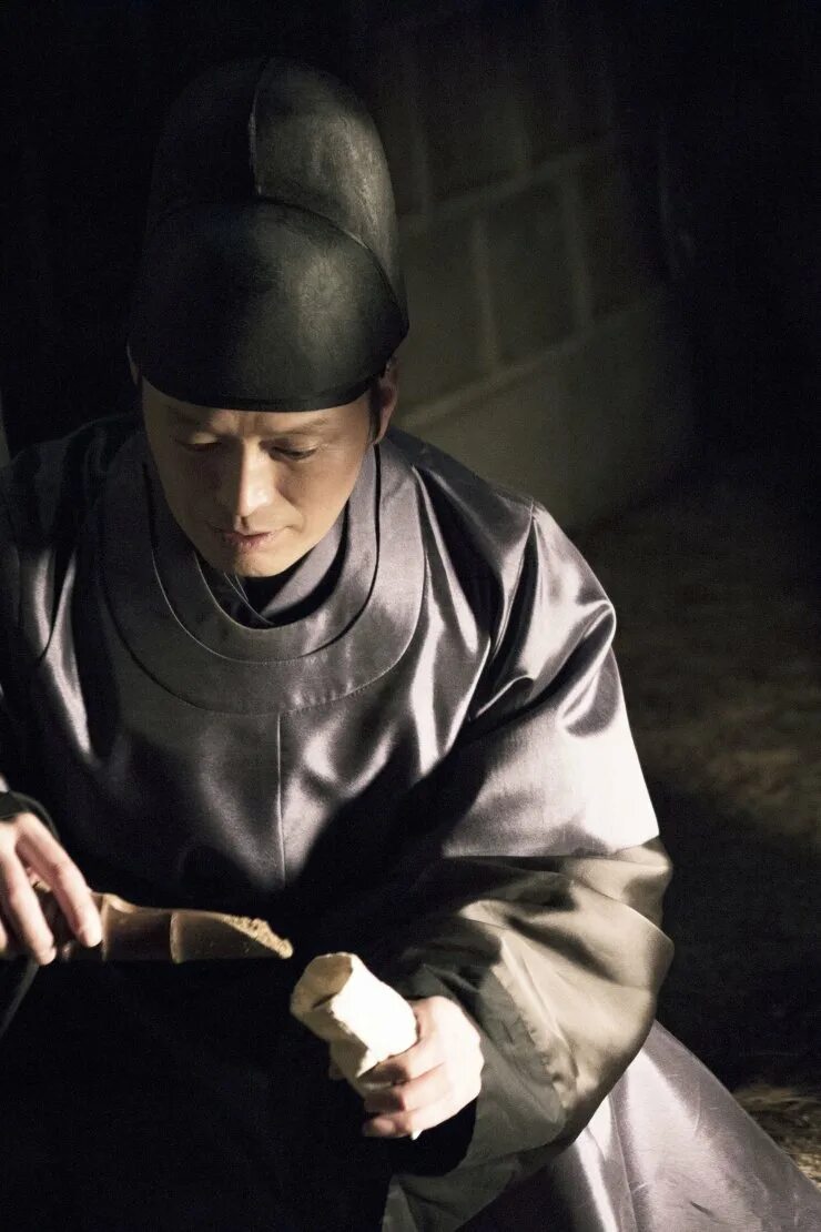 Король в гневе. Гнев короля 2014. Фатальная встреча фильм 2014. Warcraft 3 reign of chaos logo. Король гнева.