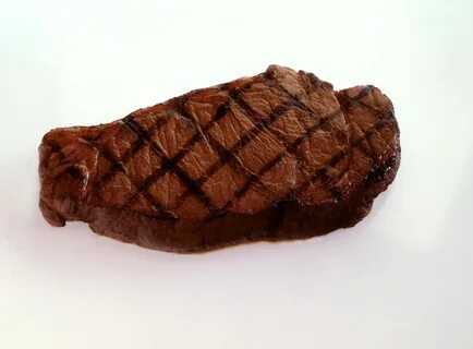 Кусок жареной говядины