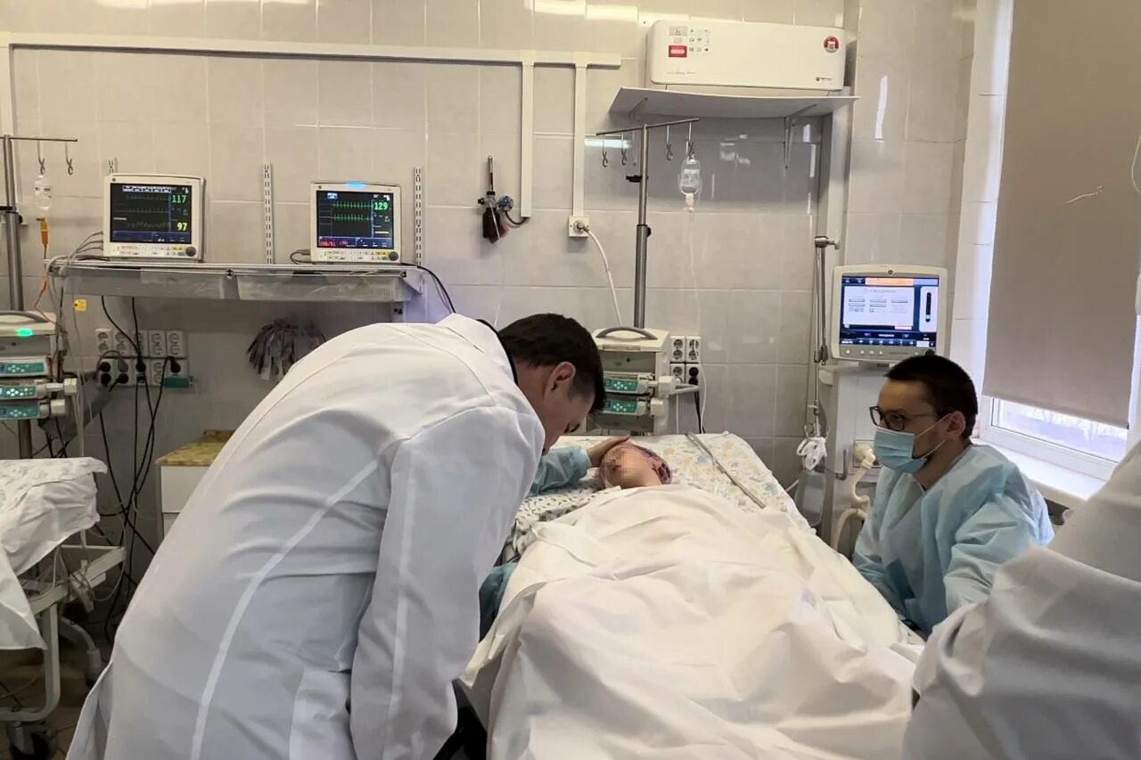 В школе порезали девочку. В школе порезали девочку