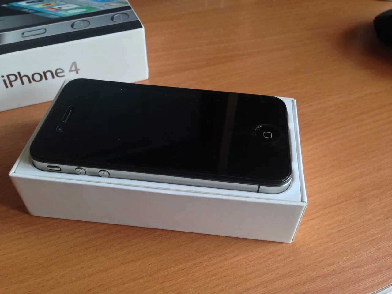 Айфон 4. Iphone 4s черный. Айфон 4 s черный. Iphone 4 черный. Iphone 4 16 GB Black.