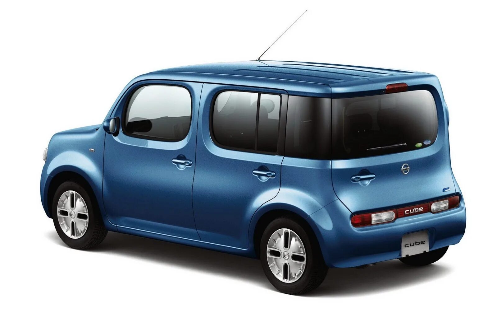 Cube 12. Ниссан Cube z12. Nissan Cube 2013. Nissan Qube 2022. Nissan Cube 4.