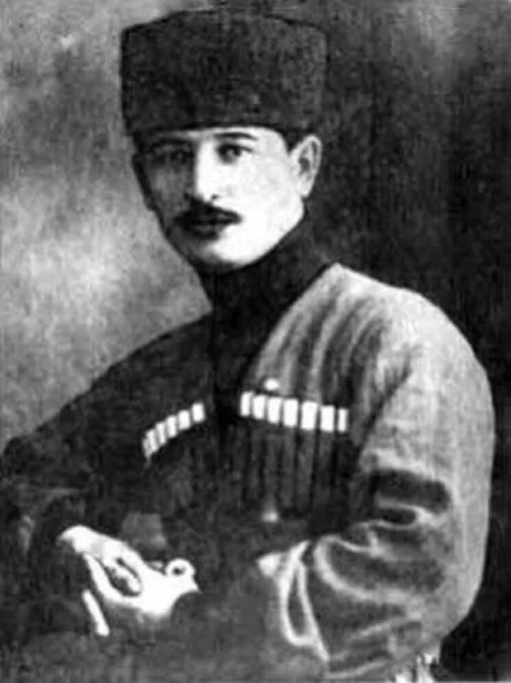 Идрис зязиков биография. Зязиков идрис бейсултанович и биография. Идрис бейсултанович зязиков. Идрис зязиков биография. Идрис зязиков.
