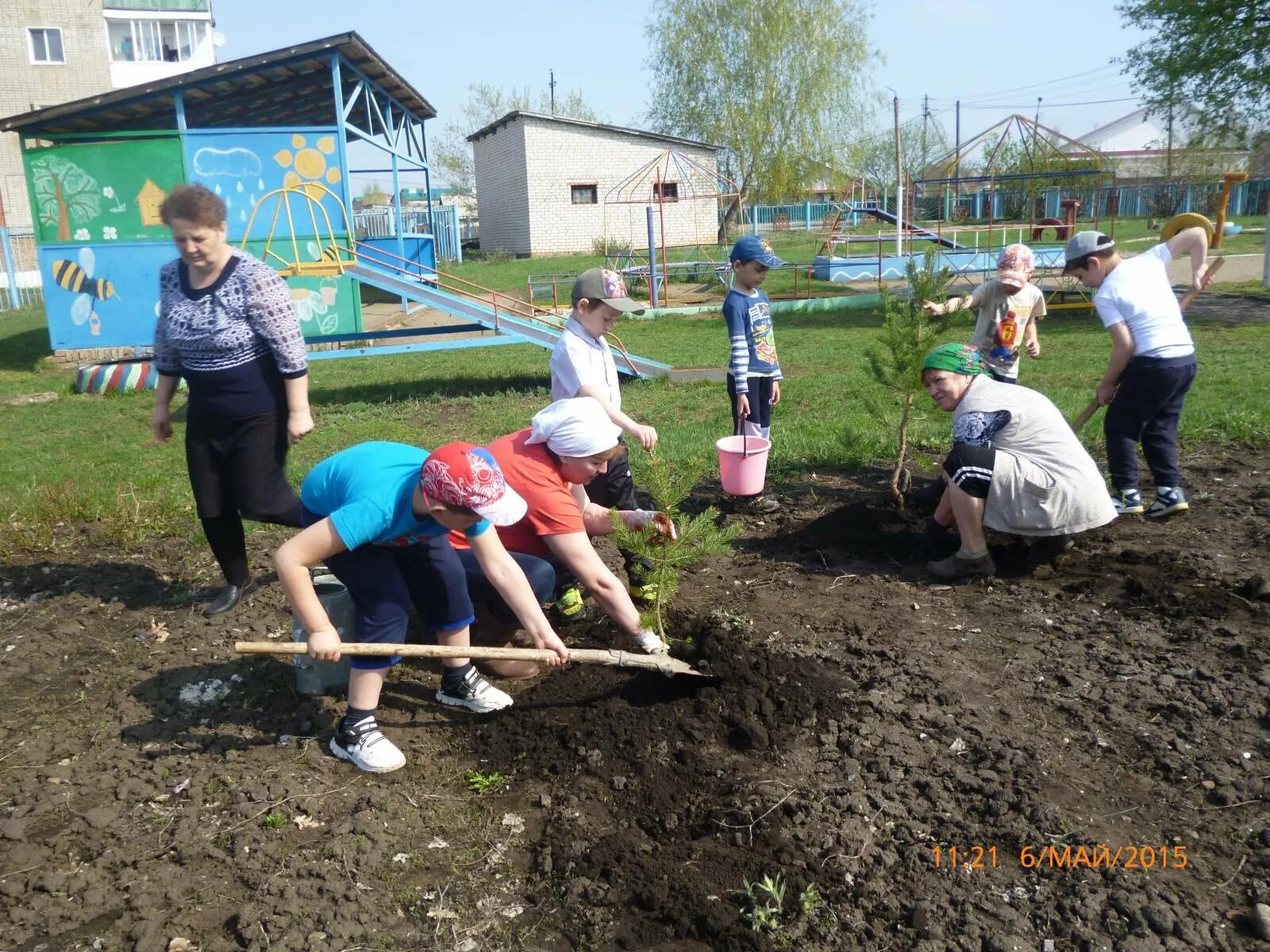 Подслушано юмагузино кугарчинский район башкортостан. Детский сад солнышко Юмагузино Кугарчинский район. МАДОУ детский сад солнышко с Юмагузино. Детский оздоровительный лагерь " Мурадым" Кугарчинский район-. МАДОУ детский сад Уралочка села Мраково Кугарчинский район.