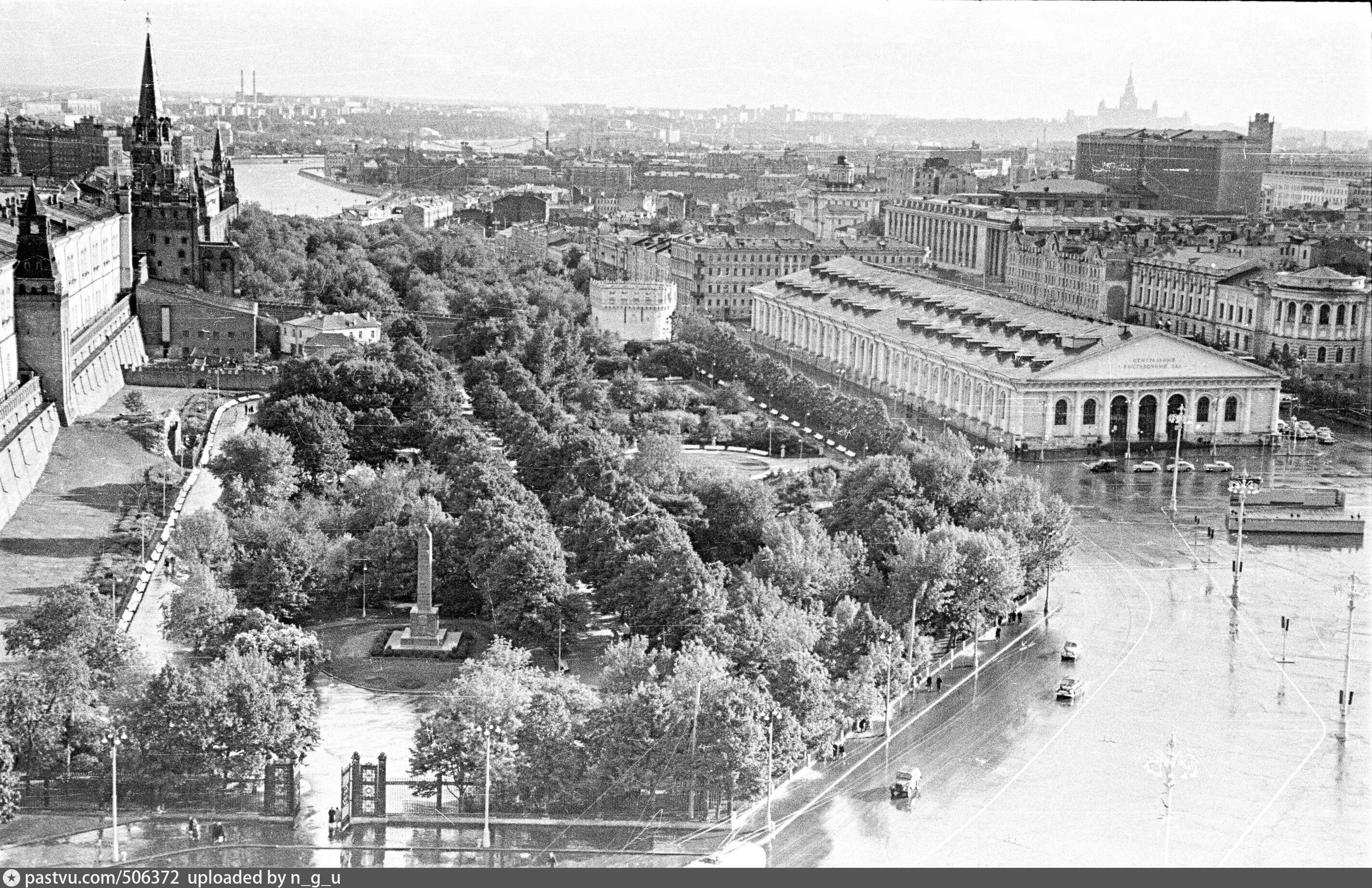 Москва 20 48. Александровский сад Москва 19 век. Александровский сад Москва Бове. Александровский сад 1960. Александровский сад 1820.