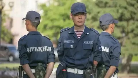 Жалаңаш Алиса Вокстың порно фотолары