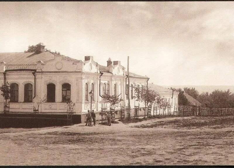 Черткова воронеж. Острогожск 19 век. острогожск женская гимназия. город острогожск воронежская область в 20 веке. земская больница воронеж.