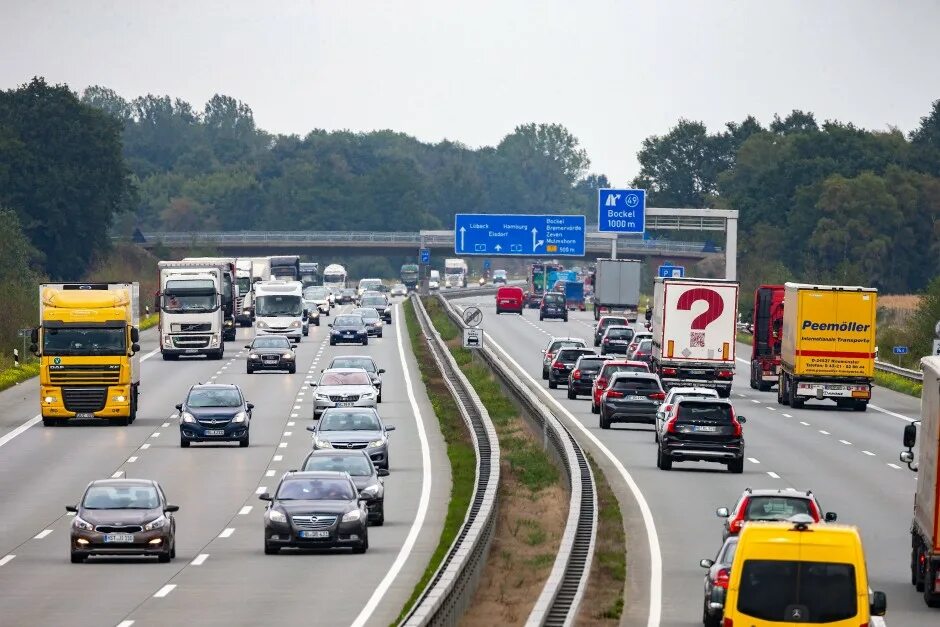 Автобан Германия. Автобаны Гитлера. Дороги в Германии. Первые Автобаны в Германии. Цена автобане