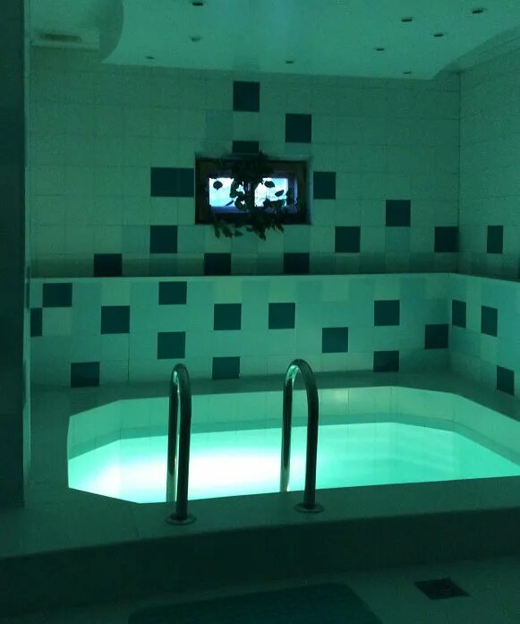 Голубые в бане. Голубая парилка. Сауна голубое. Баня росса воронеж. Мозаика для хамама.