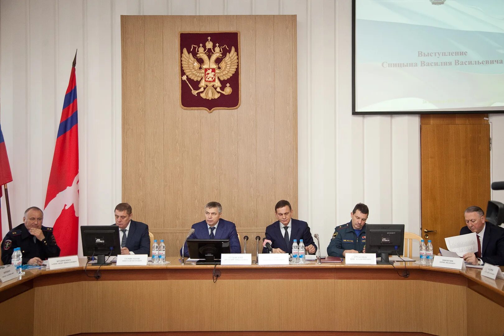 аппарат антитеррористической комиссии в республике крым. здание совета министров республики крым. госкомрегистр симферополь. комитеты крыма. антитеррористическая комиссия республики крым.