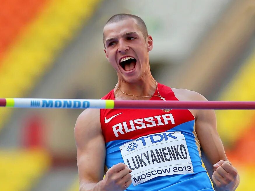 Спортсмены города. Легкоатлет артём Лукьяненко. Артём Вячеславович Лукьяненко. Семиборье в легкой атлетике. Василий лёгкая атлетика.