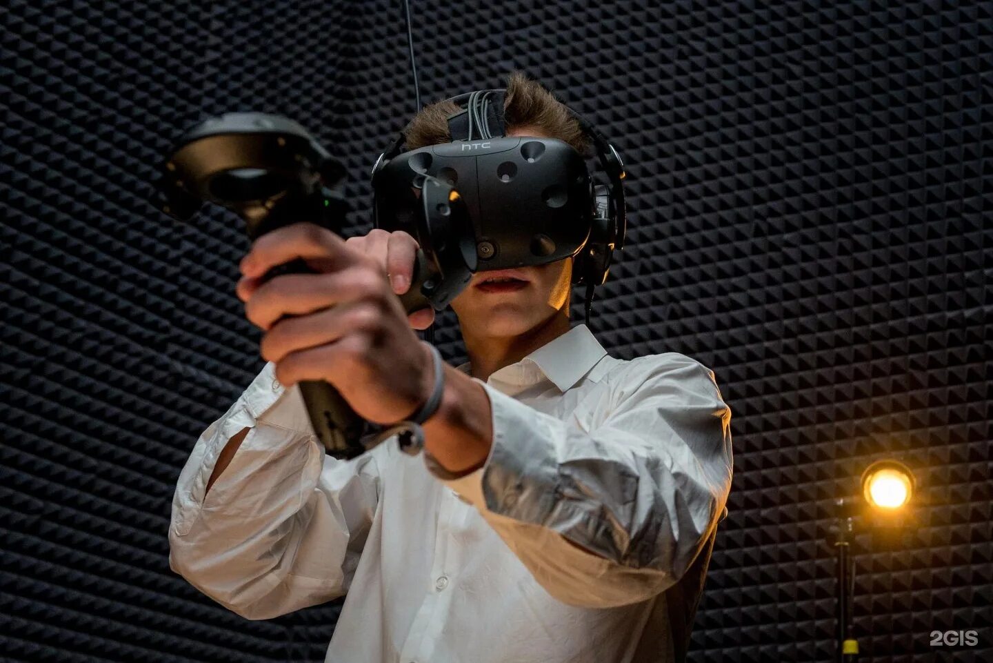 VR пространство. Виртуальная реальность космос. Арена Спейс. VR Arena.