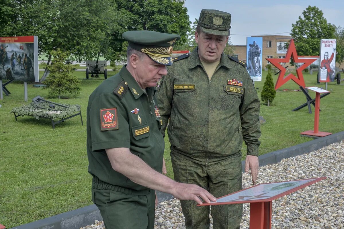 Год заметно прибавил профессионализма - "Красная звезда"