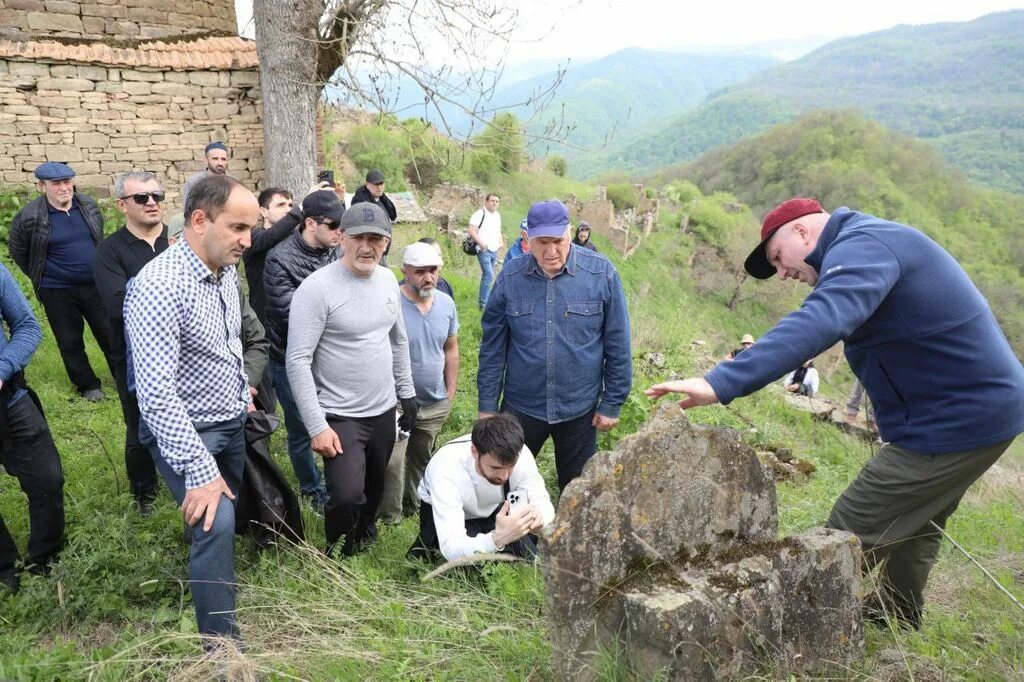 Погода в дербентском районе село кала. Кубачи и кала корейш. Крепость-село кала-корейш. Погода село кала. Погода село кала.